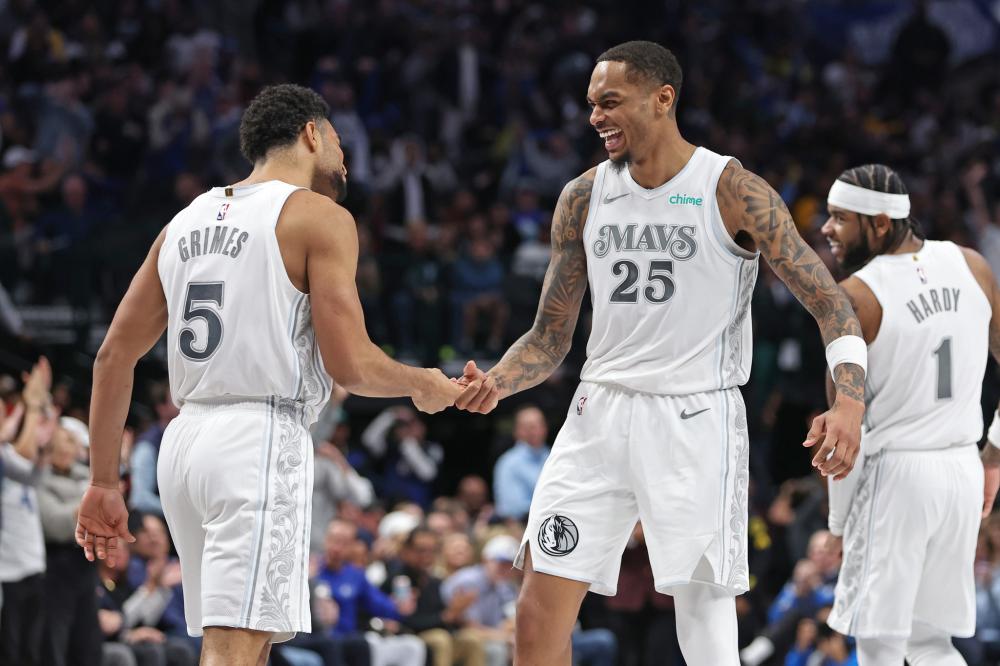 任意球梅开 任意球梅开