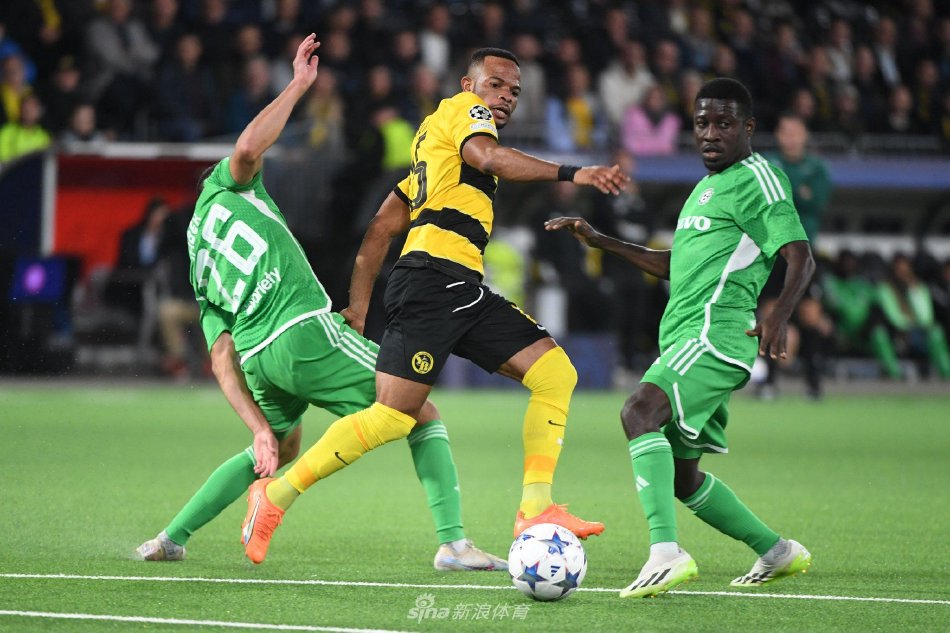 吸引了来自 吸引了来自