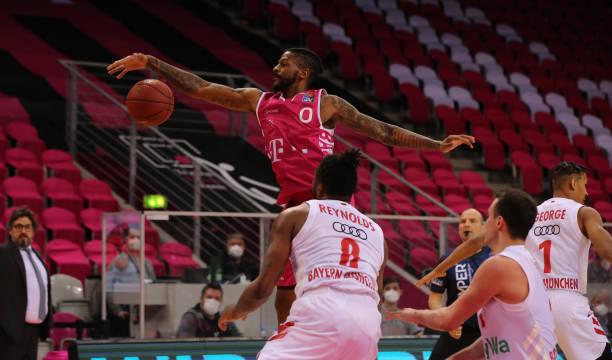 与媒体持续 与媒体持续