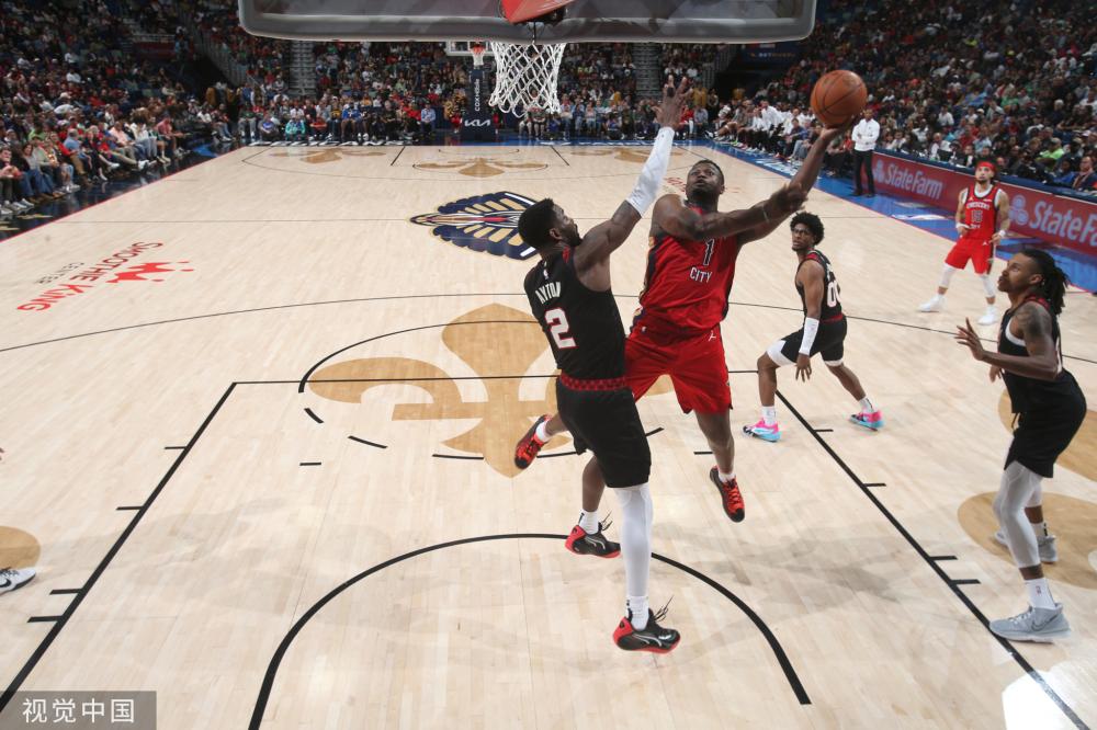 从小便展现 从小便展现