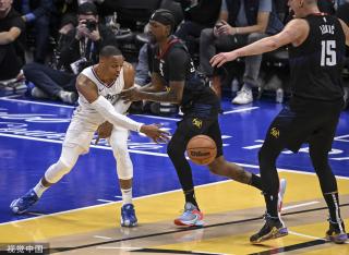 平起平坐 平起平坐